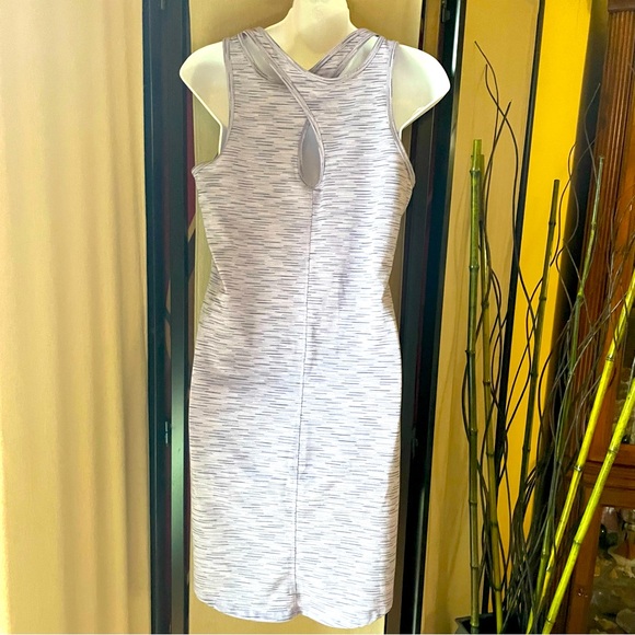 🦋 2 for $27🦋Joe Fresh Sporty mini dress in a heathered lilac look.  Size Med. - Picture 2 of 6